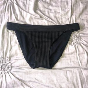 HOLLISTER ribbed bikini bottom